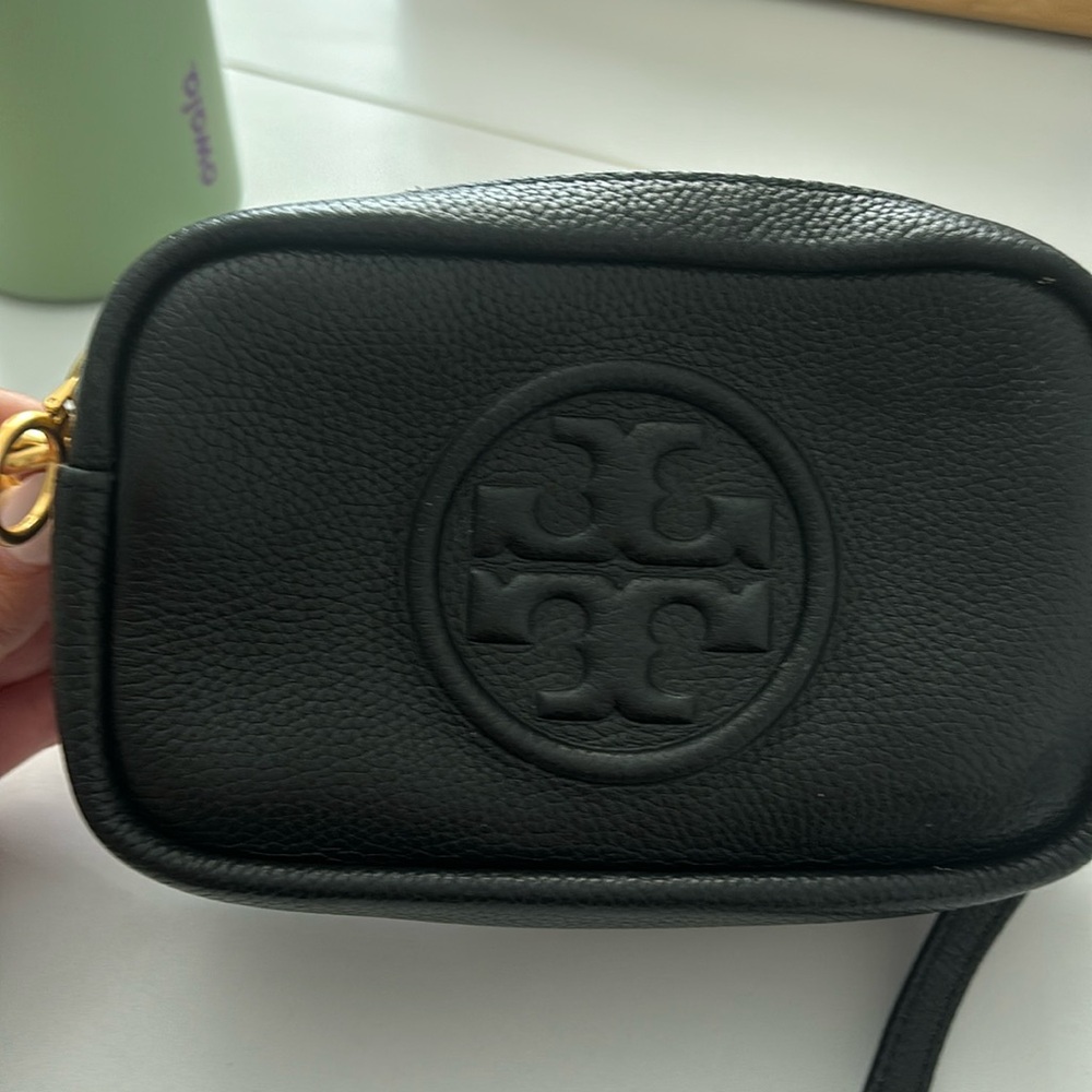 Black mini Miller Tory Burch Crossbody bag